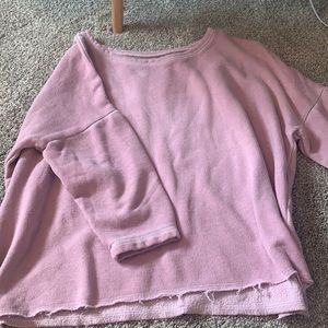 cropped pink sweatshirt